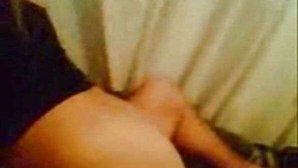 Vruća latina mademoiselle uživa u izuzetno slatkoj bliskosti